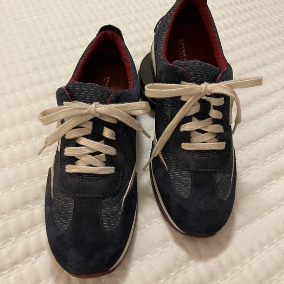 Women’s 8 SPERRY Top-Sider Boat Shoes - Picture 2 of 7